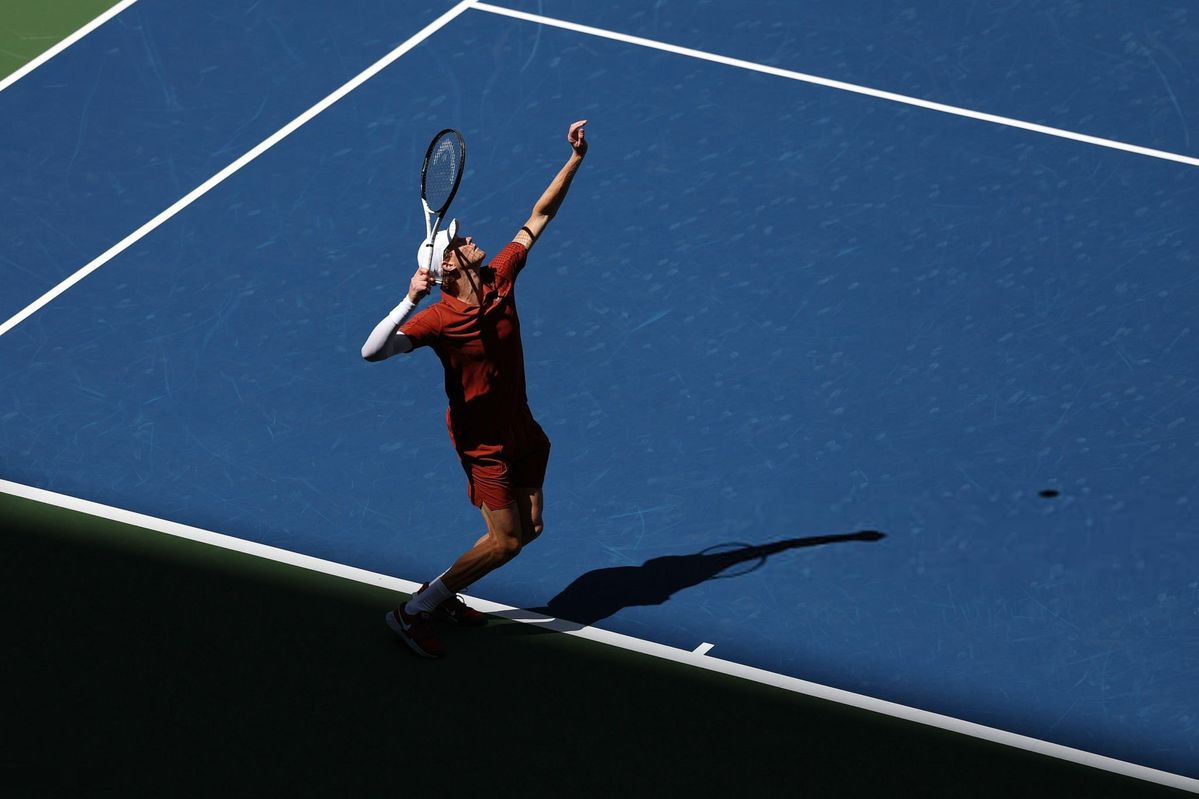 Tham gia cá cược quần vợt